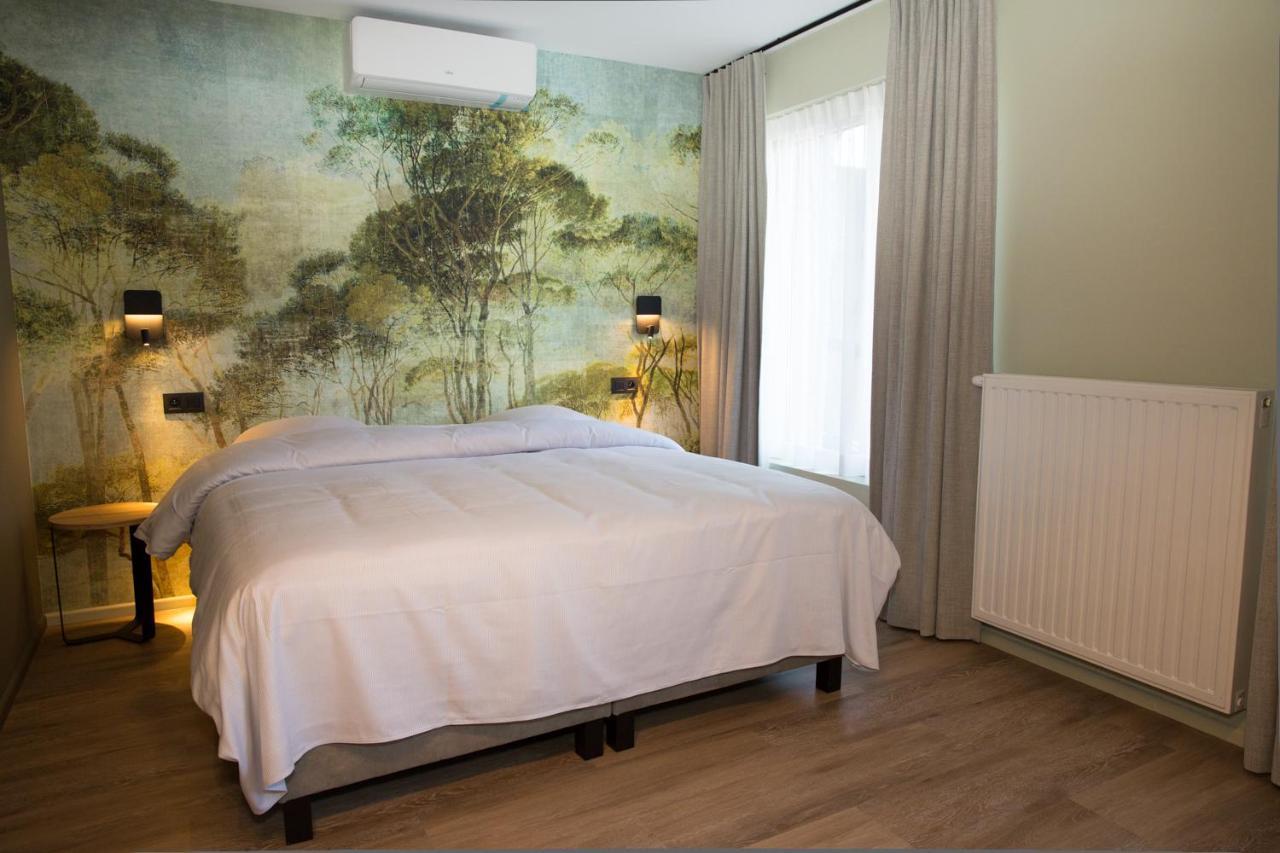 Appart Hotel En Ville Бастон Екстериор снимка