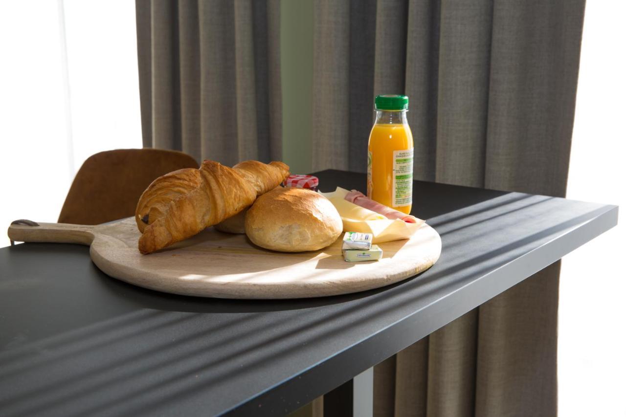 Appart Hotel En Ville Бастон Екстериор снимка