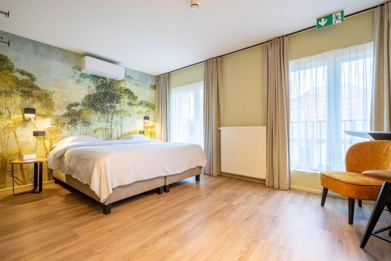 Appart Hotel En Ville Бастон Екстериор снимка
