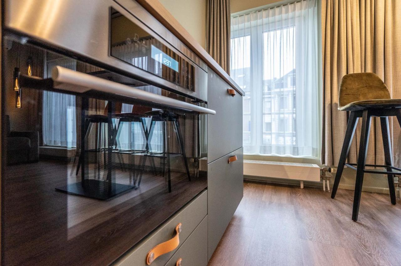Appart Hotel En Ville Бастон Екстериор снимка